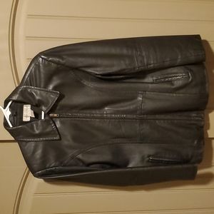Womens Casual Corner black leather jacket, size Medium